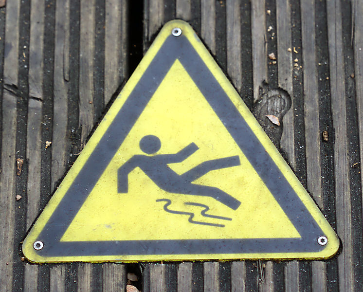 7 Tips To Avoid Slips And Falls
